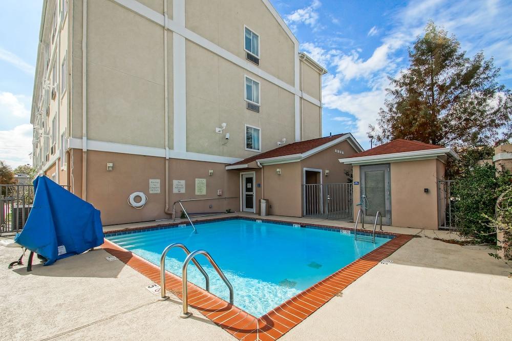 Days By Wyndham Baton Rouge I-10 Prairieville