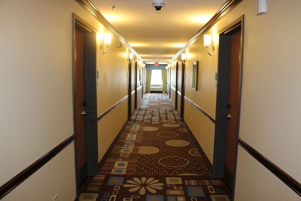 Hotel Days By Wyndham Baton Rouge I-10 Prairieville