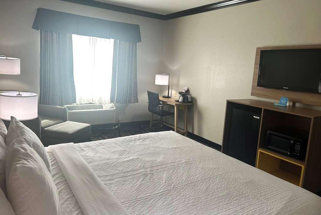 Days By Wyndham Baton Rouge I-10 Hotel