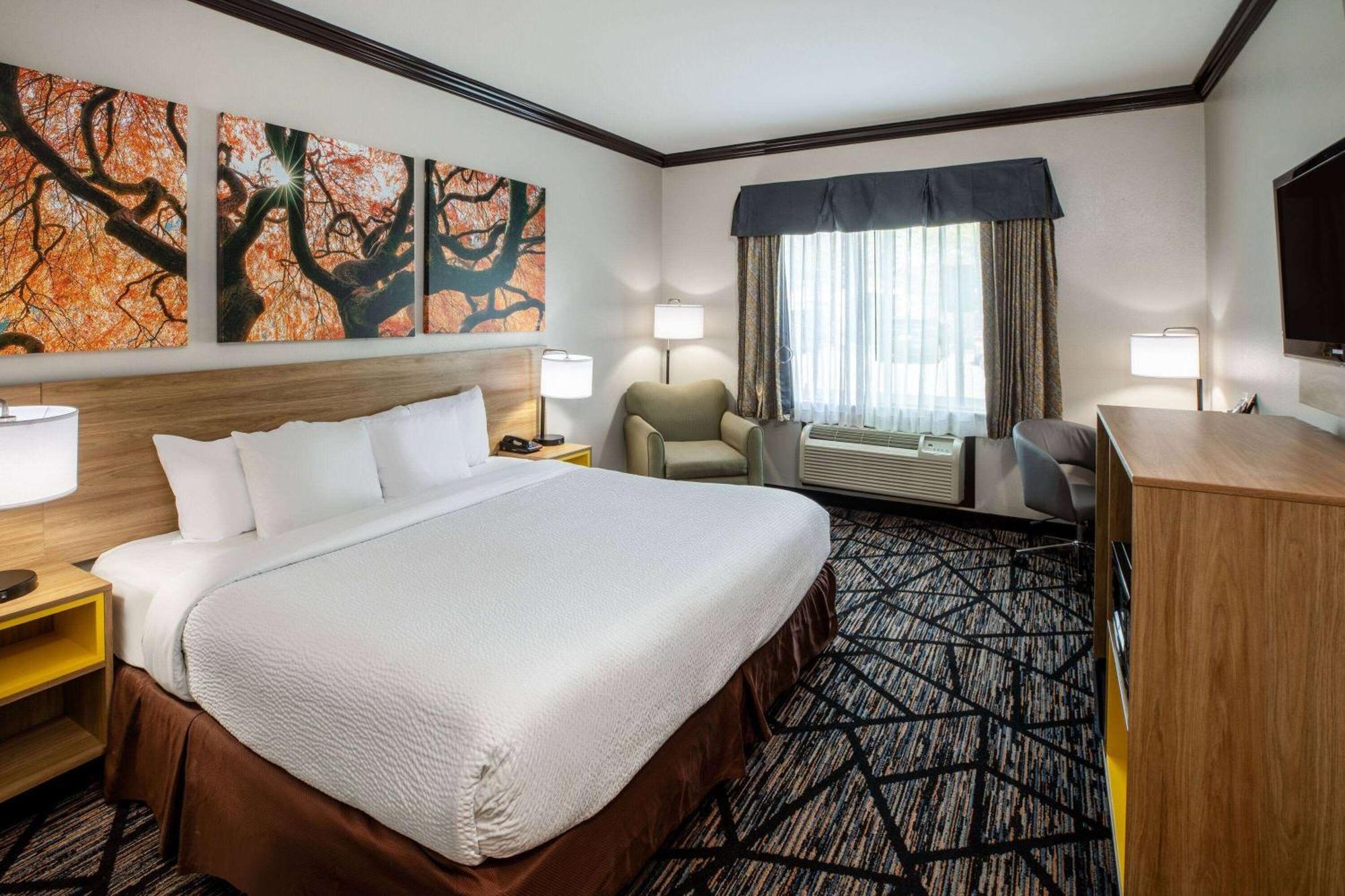 Days By Wyndham Baton Rouge I-10 Prairieville