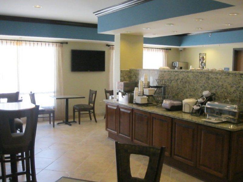 Hotel Days By Wyndham Baton Rouge I-10